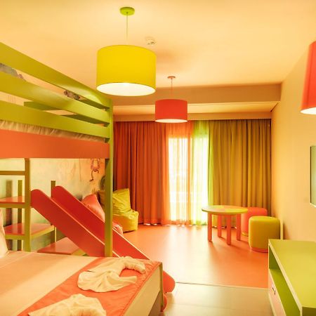Vila Gale Resort Mares Гуаражуба Екстер'єр фото Family room